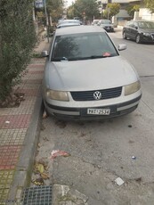 Volkswagen Passat '00