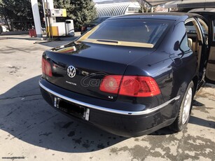 Volkswagen Phaeton '04 V6 3.2 Long (4-Seat)