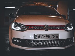 Volkswagen Polo '11 GTI DSG (7-GEAR)