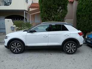 Volkswagen T-Roc '19