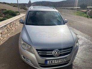 Volkswagen Tiguan '09 2.0 TSI 4 motion