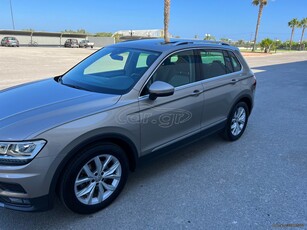 Volkswagen Tiguan '17 2.0D PANORAMA KEYLESS LED