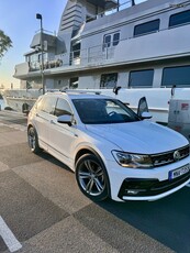 Volkswagen Tiguan '18 Tiguan R Line