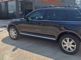 Volkswagen Touareg '08 6V