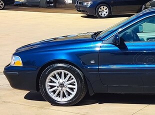 Volvo C70 '00 2.0T!230hp!Αυτοματο!Prologic HI-FI!Parktronic!ΓΡΑΜΜΑΤΙΑ ΜΕΤΑΞΥ ΜΑΣ!