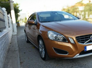 Volvo S60 '10 2.0T Summum MY11