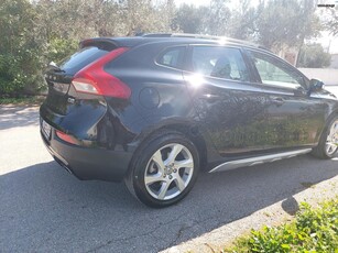 Volvo V40 Cross Country '14