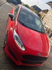 Ford Fiesta '17 ST LINE