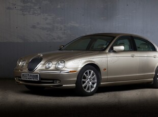 Jaguar S-Type '00