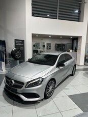 Mercedes-Benz A 180 '15 AMG LINE