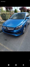 Mercedes-Benz B 200 '15 URBAN