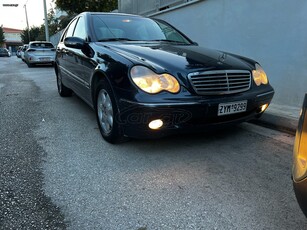 Mercedes-Benz C 180 '03 KOMPRESSOR AVANTGARDE