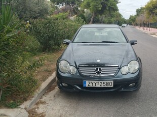 Mercedes-Benz C 200 '05 sportscoupe