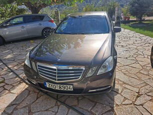 Mercedes-Benz E 220 '13 CDI