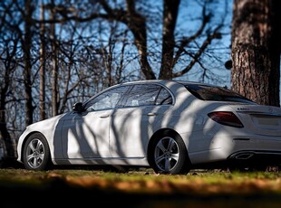 Mercedes-Benz E 220 '17 AVANTGARDE