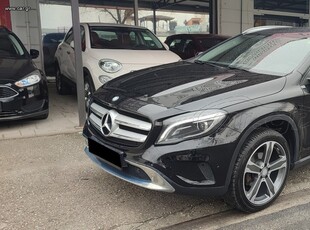 Mercedes-Benz GLA 180 '15