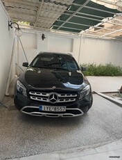 Mercedes-Benz GLA 180 '18 URBAN 7G-DCT DIESEL ΕΛΛΗΝΙΚΟ