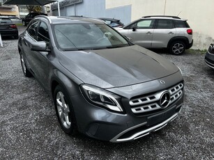 Mercedes-Benz GLA 200 '19 1.6 ADVANCED AUTO