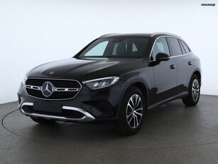 Mercedes-Benz GLC 220 '23 D 4MATIC 9G-TRONIC