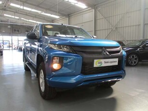 Mitsubishi L200 '20 1 ΧΡΟΝΟ ΕΓΓΥΗΣΗ - DOUBLE CAB INVITE