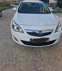 Opel Astra '10 J economy