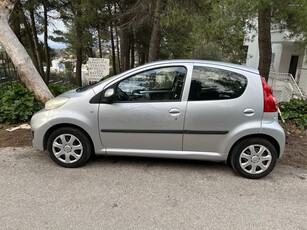 Peugeot 107 '09