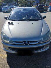 Peugeot 206 '05 CC rolland garros