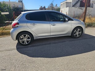 Peugeot 208 '18 1.6 BLUEHDI 100 ALLURE