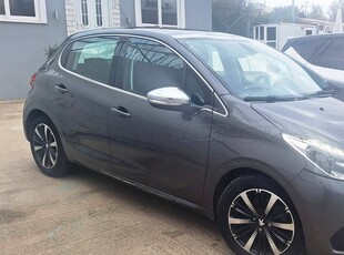 Peugeot 208 '19 1.5 BLUEHDI 100 ALLURE PACK