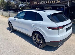 Porsche Cayenne '18 gts hybrid porsche garantie 10/25