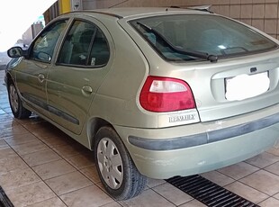 Renault Megane '02