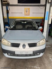 Renault Megane '04 ΔΙΝΟΝΤΑΙ ΜΟΝΟ ΑΝΤΑΛΛΑΚΤΙΚΑ