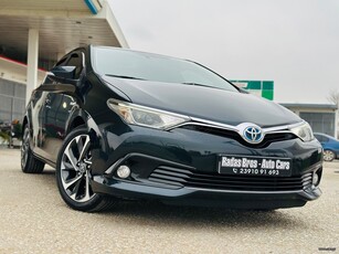 Toyota Auris '17 Hybrid Panorama Facelift Xenon Camera Led Νavi 17 wheels