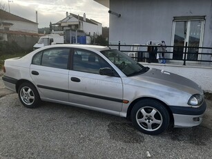 Toyota Avensis '00 AVENSIS 1.6