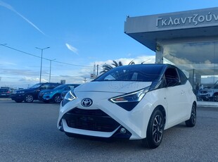 Toyota Aygo '21 1000cc X-PLAY TOYCH BITONE ΟΘΟΝΗ+NAVI+CAMERA+CLIMA