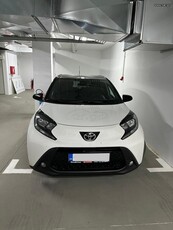 Toyota Aygo (X) '24 Aygo X X-Pulse White CVT (Aυτόματο)