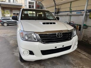 Toyota Hilux '15 HILUX 4X2 Mονοκαμπινο