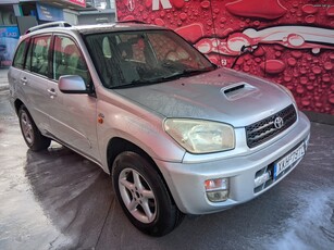 Toyota RAV 4 '03 rav4