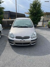 Toyota Yaris '03