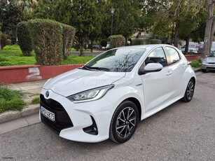 Toyota Yaris '21 1.5 HYBRID CHIC