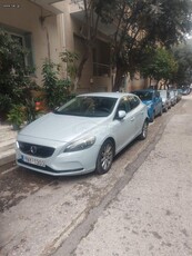 Volvo V40 '13 D2