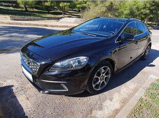 Volvo V40 Cross Country '16 CROSS COUNTRY OCEAN RACE