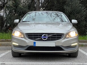 Volvo V60 '14 D2 Momentum Powershift