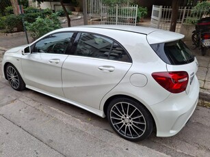 MERCEDES A180 AMG