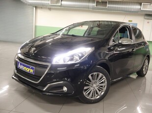 Peugeot 208 1.2 (2019)