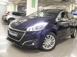 Peugeot 208 1.2 (2019)