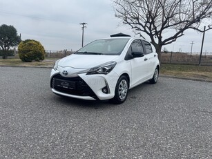 Toyota Yaris '18 HYBRID AUTOMATIC NAVI CAMERA