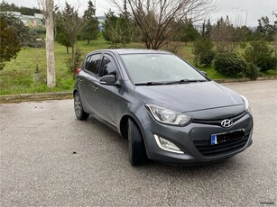 Hyundai i 20 '15 Go Brazil