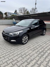 Hyundai i 20 '17 1,2cc ΑΡΙΣΤΗ ΚΑΤΑΣΤΑΣΗ, ΠΑΝΟΡΑΜΙΚΗ ΟΡΟΦΗ, ΘΕΡΜΑΙΝΟΜΕΝΑ, ΒΙΒΛΙΟ SERVICE