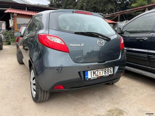 Mazda 2 '09 1.3i 16V DOHC Full Extra